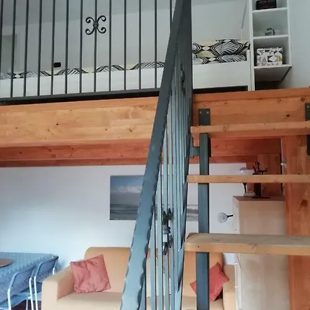 Al Mare Da Paola Apartment